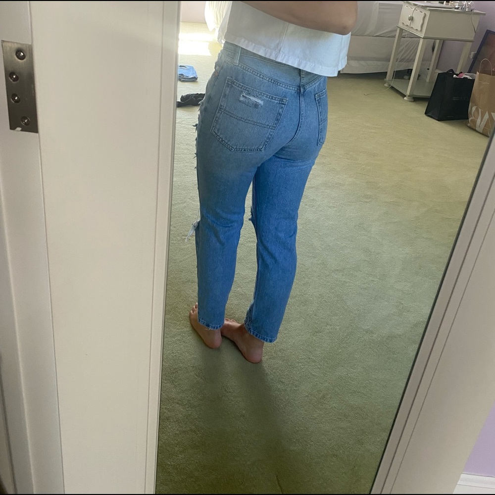 Jeans - Picture 2 of 4